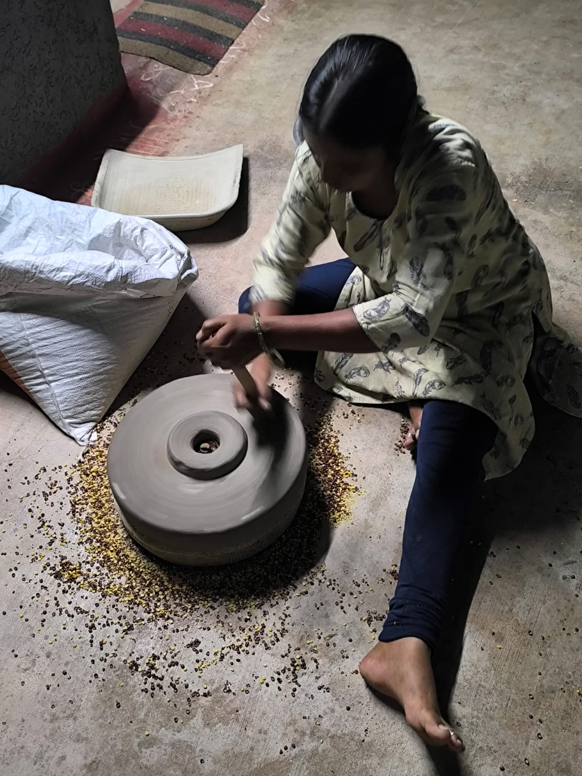 Village-style traditional preparation and cleaning process